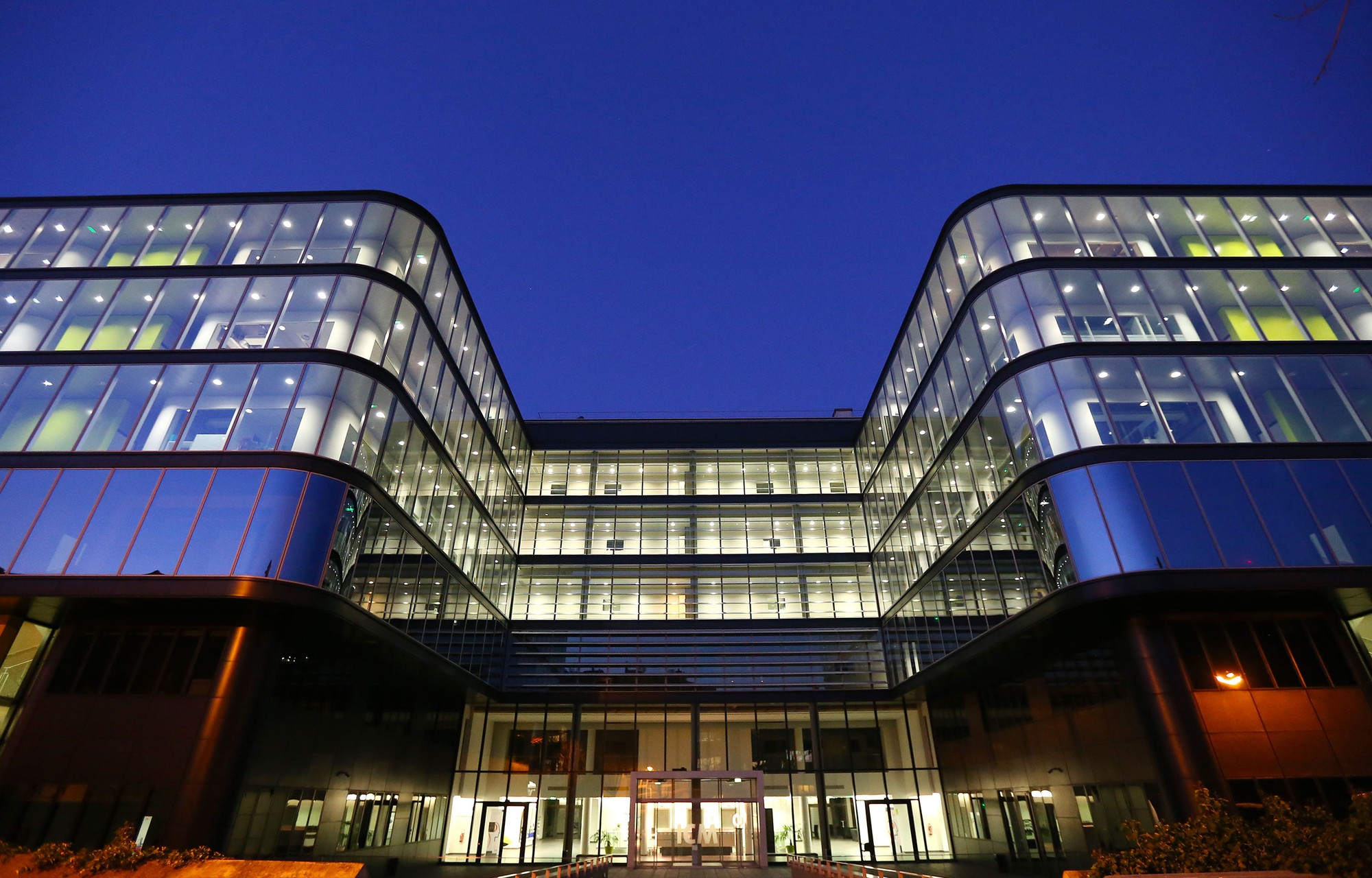 richard-mille-paris-brain-institute-71398